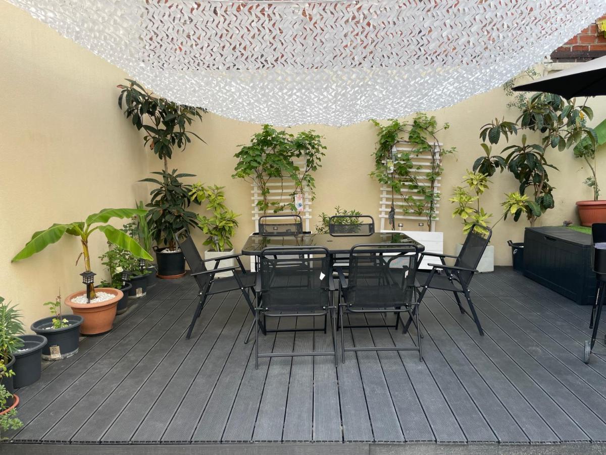 Agreable Appartement Dans Une Maison Saint-Denis  Exterior photo